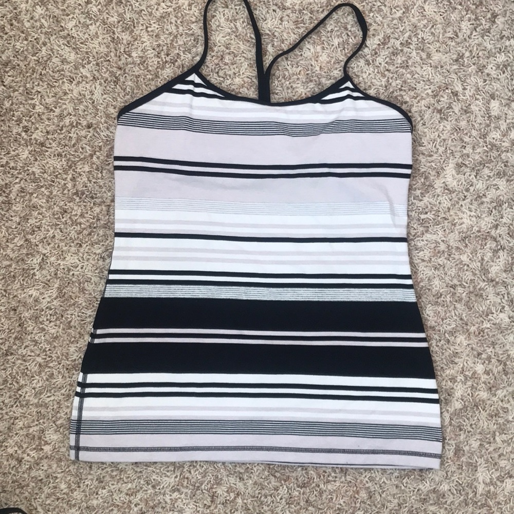 Lululemon built in bra Y tank, worn once!